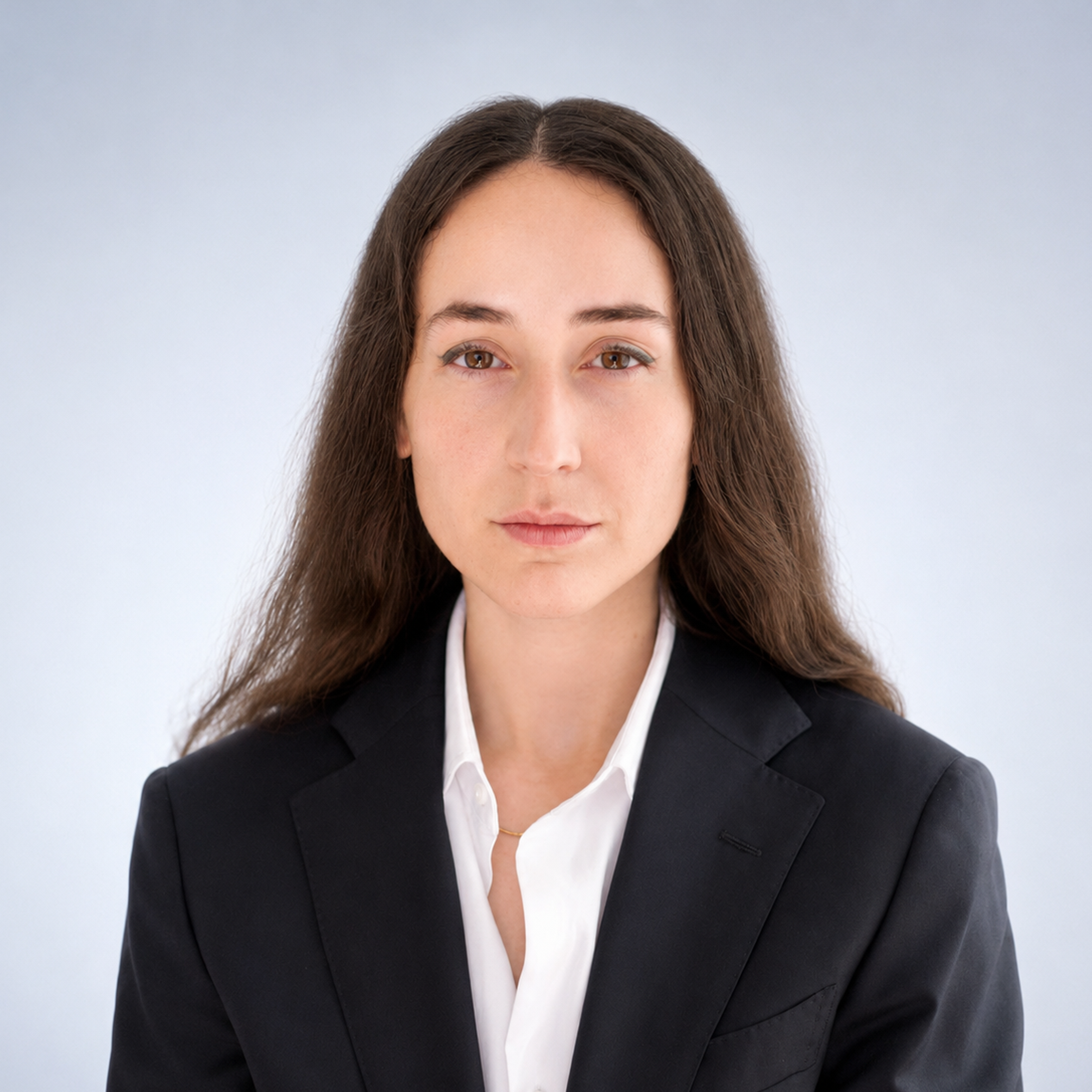 Helena PEDROSA - Associate